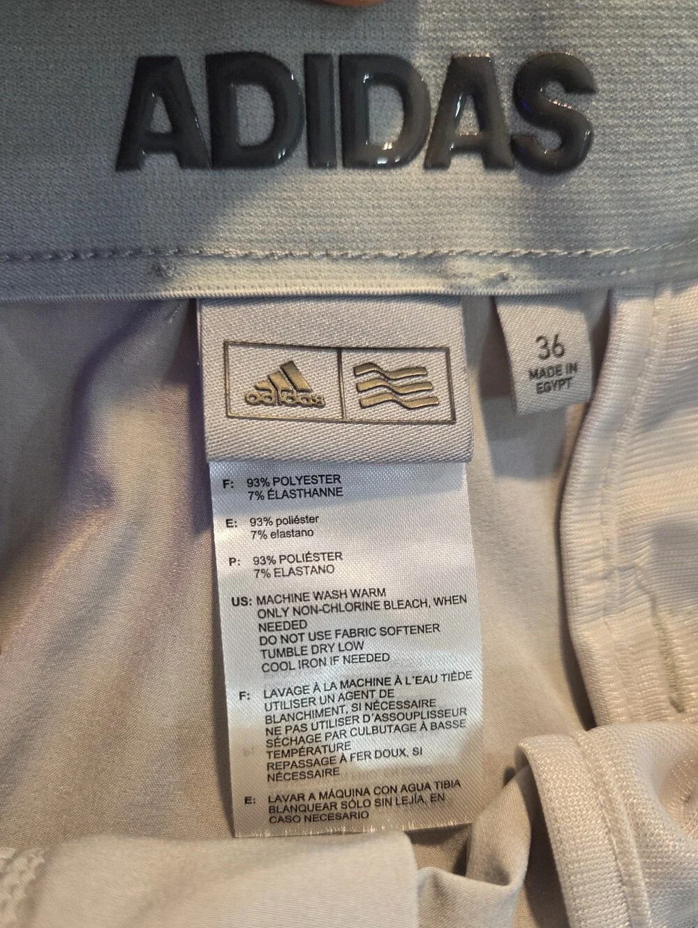 adidas Ultimate 365 Men’s Golf Shorts Beige Solid Flat Front Waist 36